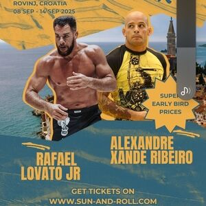 Women's Elegant Hair Wig in Black